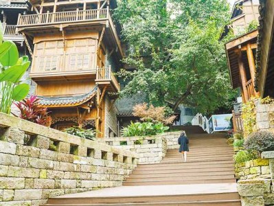 重庆:让“两江四岸”更有烟火气更有文化范